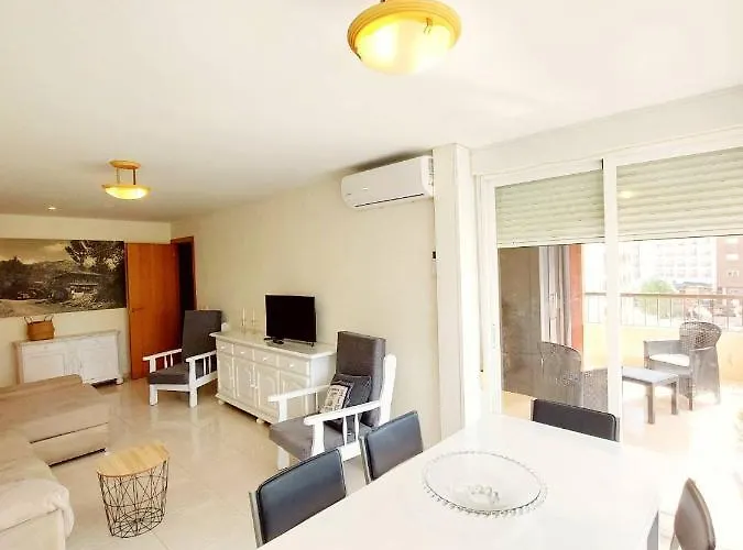 Apartamento Filipinas Levante *